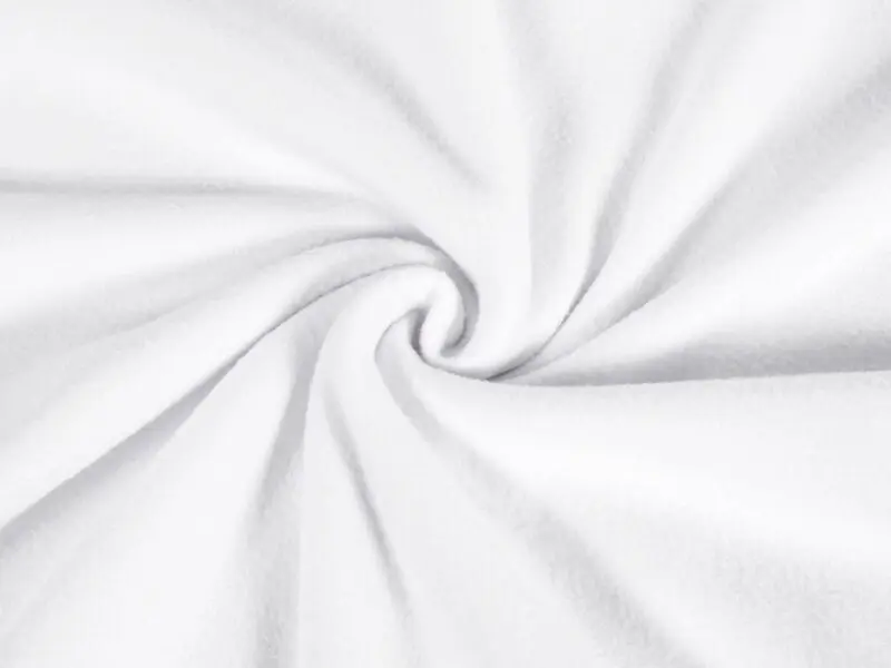 Polar Fleece bílá metráž značky Škodák.