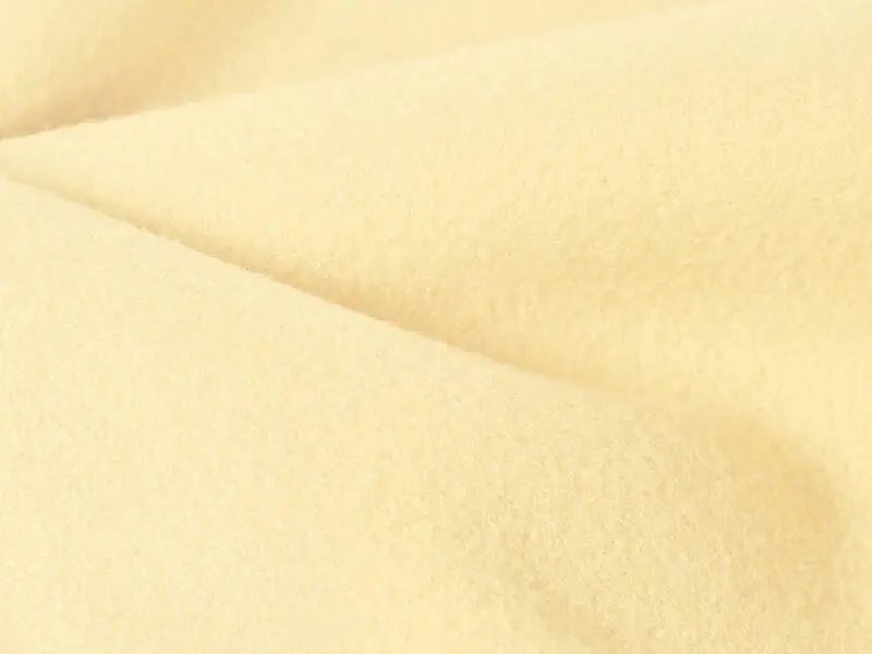Polar Fleece smetanová metráž značky Škodák.