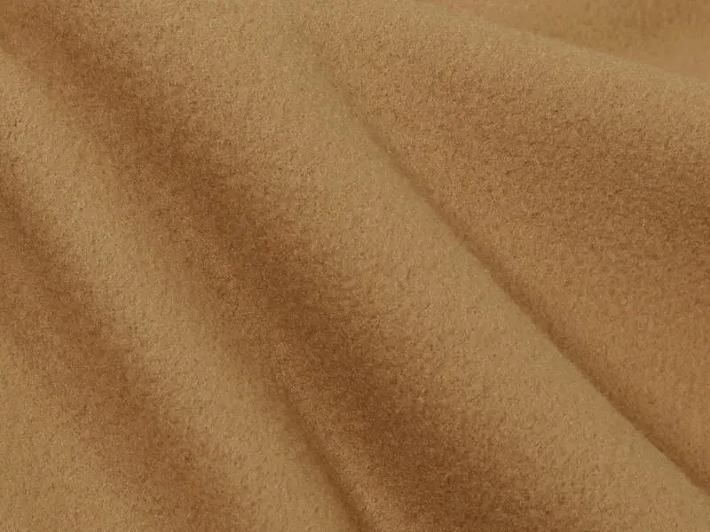 Polar Fleece oříšková metráž značky Škodák.