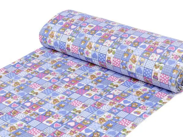 Flanelová látka medvídci patchwork metráž značky Škodák.