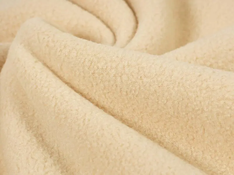 Polar Fleece béžová metráž značky Škodák.
