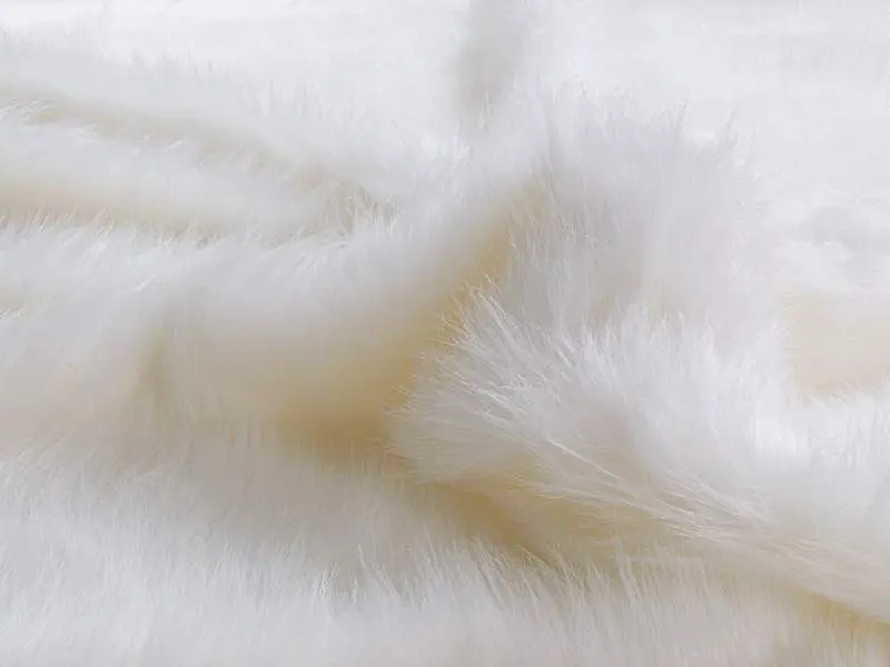 Umělá kožešina metráž Astor bílá značky Škodák