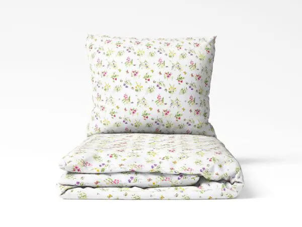 Bavlněné povlečení louka s motýlky značky Škodák