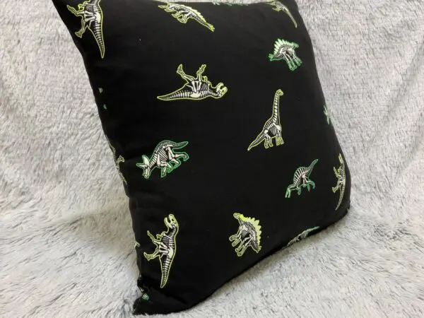 Návlek dekorativní jersey dinosauři fosfor značky Škodák