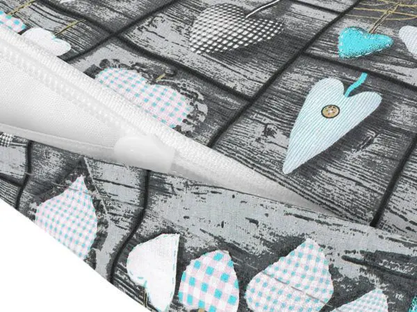 Návlek bavlněný patchwork tyrkysové srdce značky Škodák