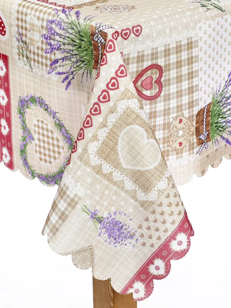 Teflonový ubrus vzor levandule patchwork značky Škodák