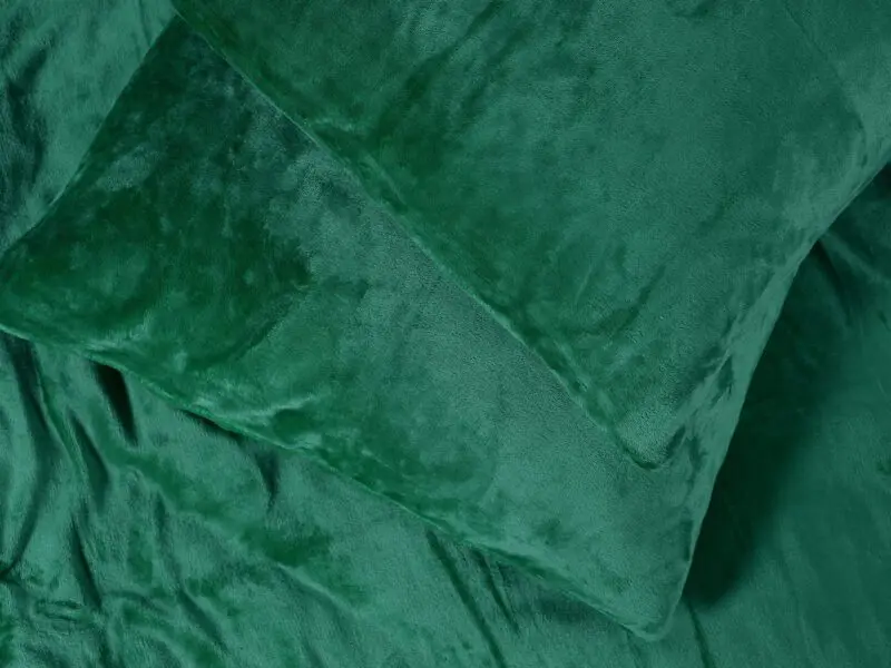 Mikroplyšové povlečení tmavě zelená značky Škodák