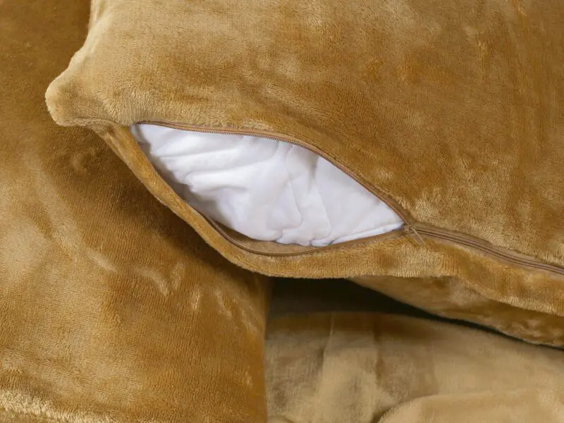 Mikroplyšové povlečení skořicová značky Škodák