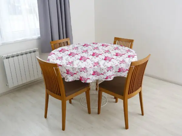 Bavlněný ubrus kulatý růže na bílé značky Škodák