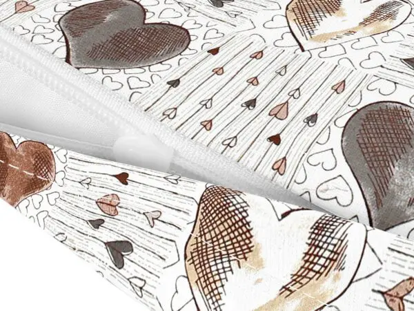 Bavlněný povlak na polštářek hnědá srdce značky Škodák