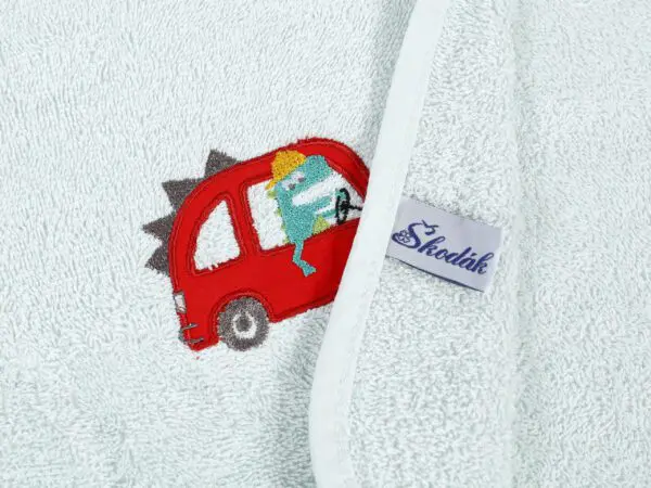 Dětská osuška LILI auto sv. modrá značky Škodák