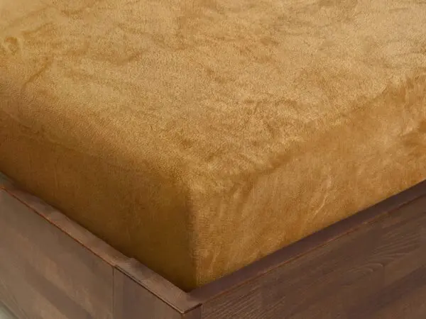 Mikroplyšové prostěradlo skořicové značky Škodák