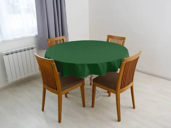 Kulatý ubrus Loneta tmavě zelený značky Škodák.