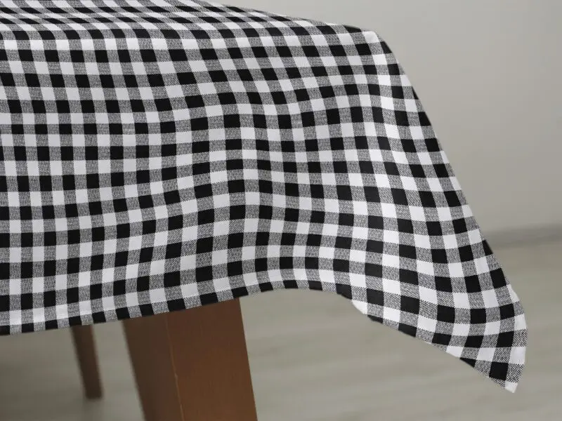Hranatý bavlněný ubrus černé káro značky Škodák