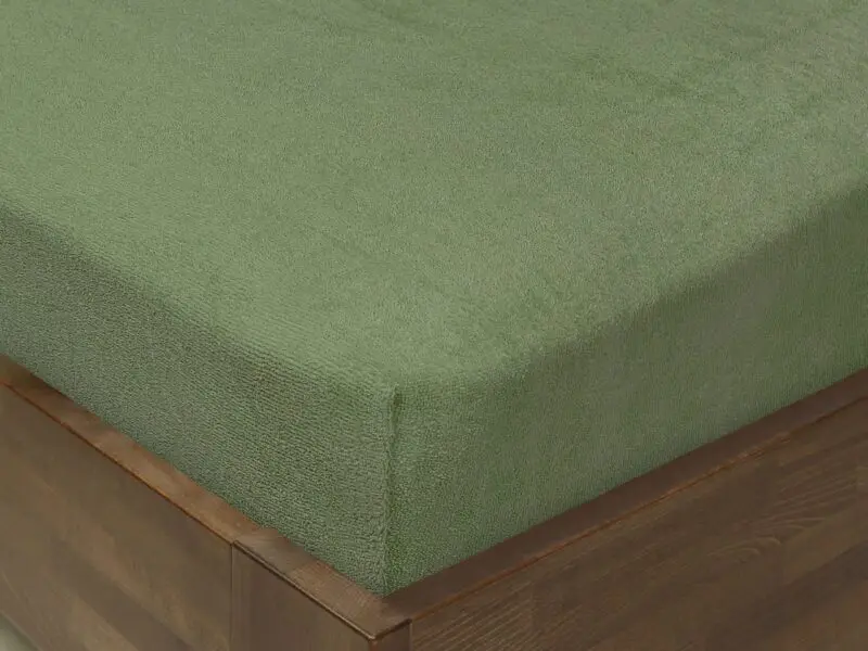 Napínací prostěradlo froté khaki do školky značky Škodák.