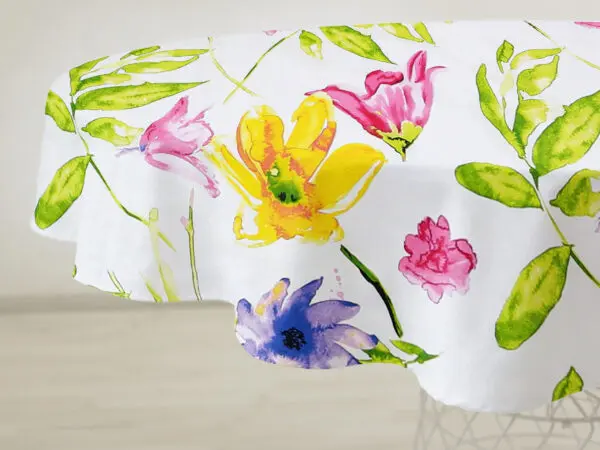 Kulatý bavlněný ubrus žluté květy s tulipány značky Škodák
