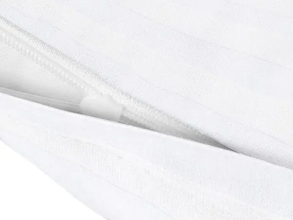 Damaškový povlak na polštář 2 cm proužek značky Škodák