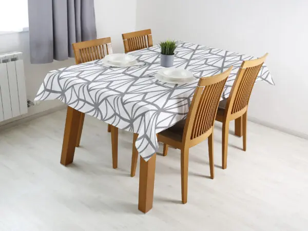 Hranatý bavlněný ubrus šedé geometrické tvary značky Škodák