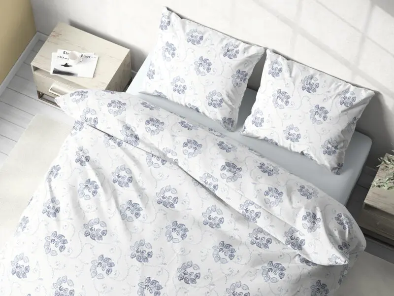 Bavlněné povlečení modré ornamenty na bílé značky Škodák
