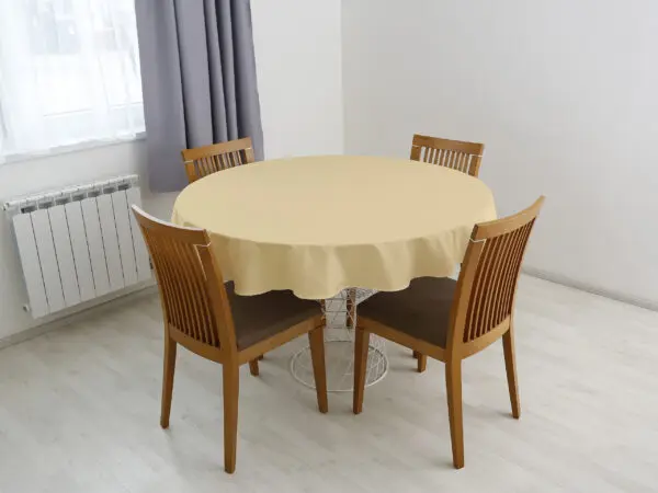 Kulatý ubrus Loneta světle béžový značky Škodák