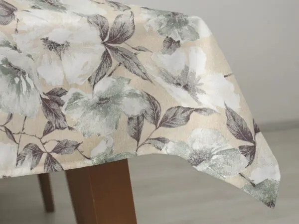 Hranatý ubrus Loneta bílo-šedý květ značky Škodák