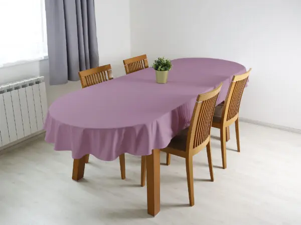 Oválný ubrus Loneta světle fialový značky Škodák