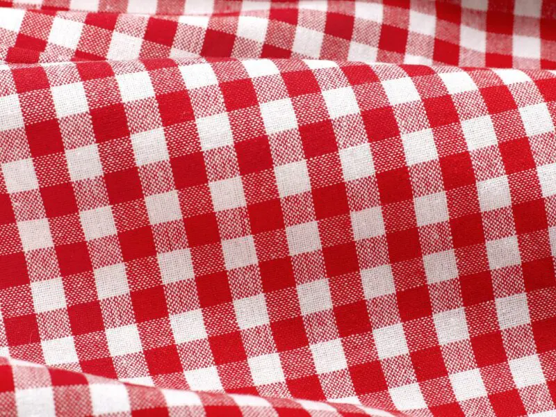Utěrky kanafas červeno-bílé do školky značky Škodák