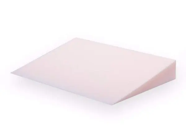 Polyuretanový klín bez potahu 70x50x10 cm značky Škodák.