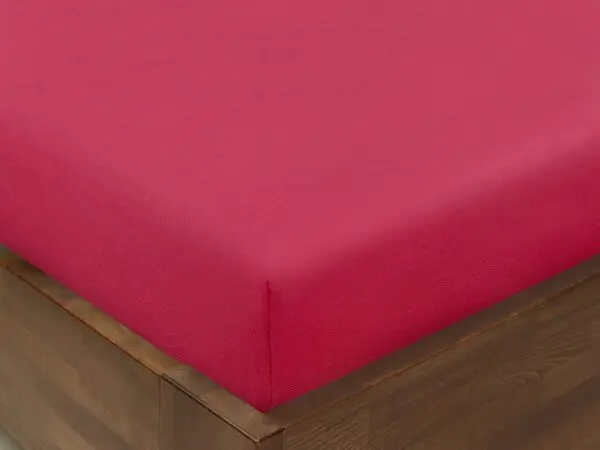 Hotelové prostěradlo Domestik malinové značky Škodák.