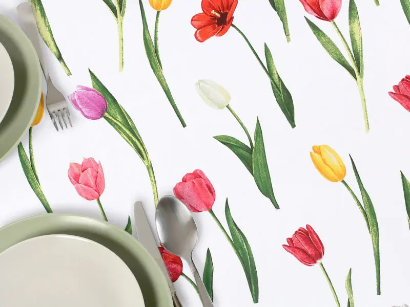Hranatý bavlněný ubrus tulipány značky Škodák