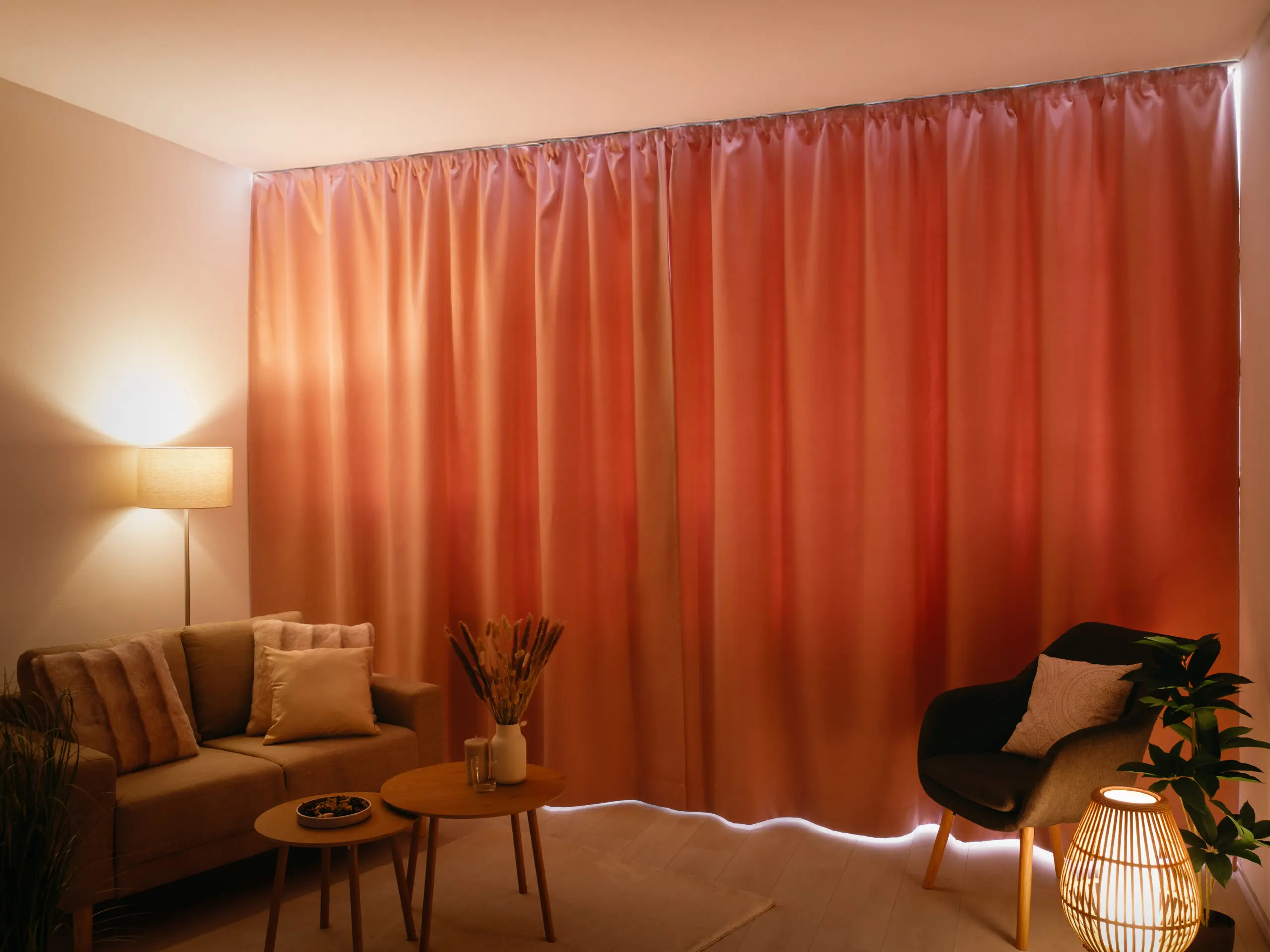 Zatemňovací závěs Blackout starorůžový značky Škodák.