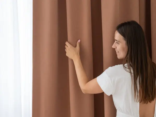 Zatemňovací závěs Blackout světle hnědý