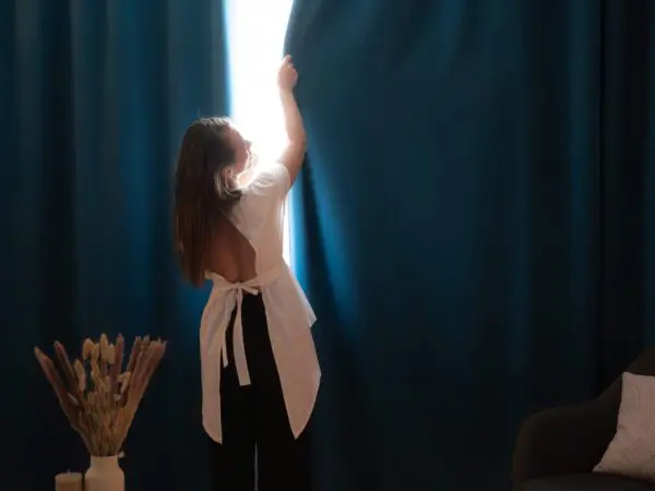 Zatemňovací závěs Blackout petrolejový značky Škodák.