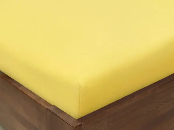 Dětské jersey napínací prostěradlo žluté do postýlky značky Škodák