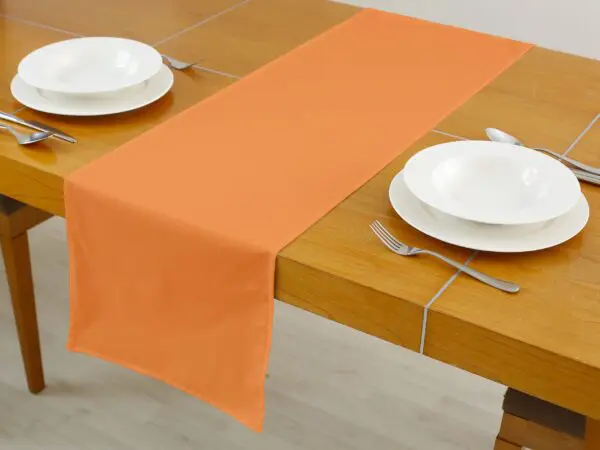 Bavlněný běhoun oranžový značky Škodák