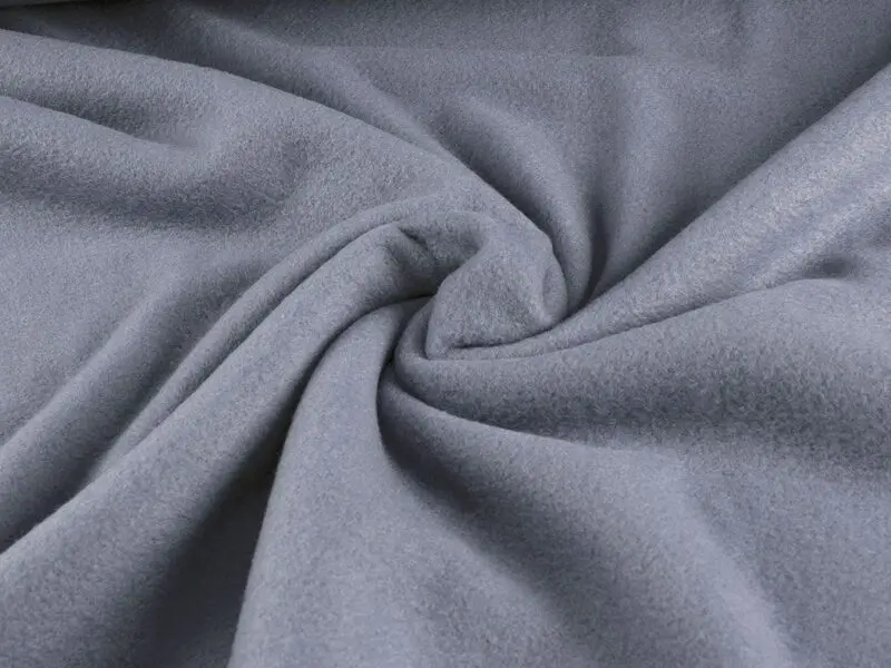 Polar Fleece šedá metráž značky Škodák.