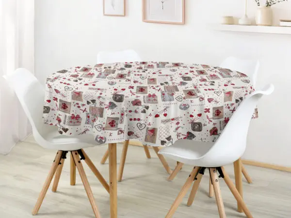 Kulatý ubrus Loneta vínová srdíčka patchwork značky Škodák