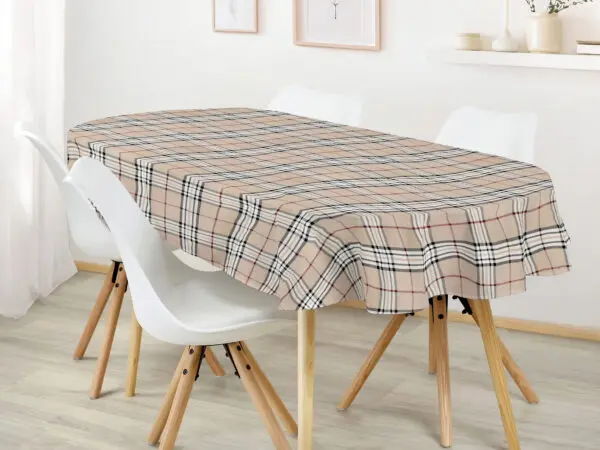 Oválný bavlněný ubrus béžové káro značky Škodák