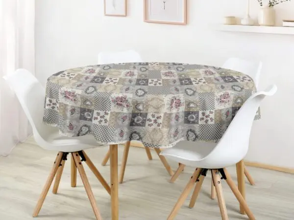 Kulatý ubrus Loneta srdce patchwork značky Škodák