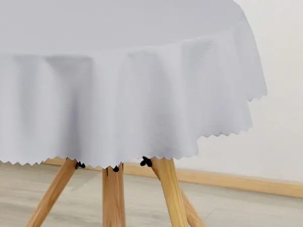 Kulatý teflonový ubrus šedý značky Škodák