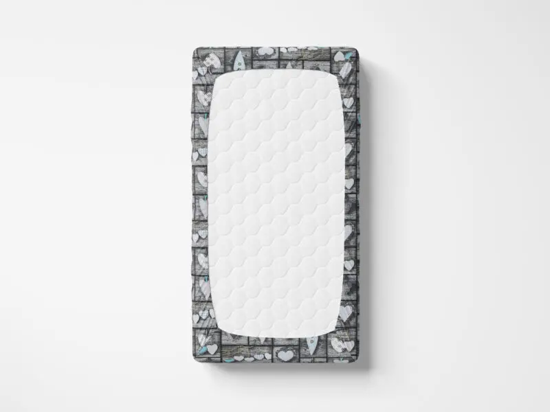 Bavlněné napínací prostěradlo patchwork tyrkysové srdce značky Škodák