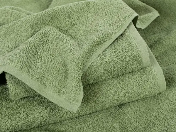 Froté ručník SOLID do školky olivově zelená 420g/m2 30x50 cm