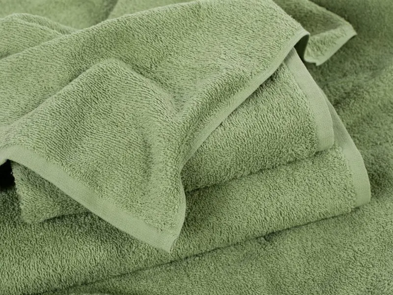 Froté ručník SOLID do školky olivově zelená 420g/m2 30x50 cm
