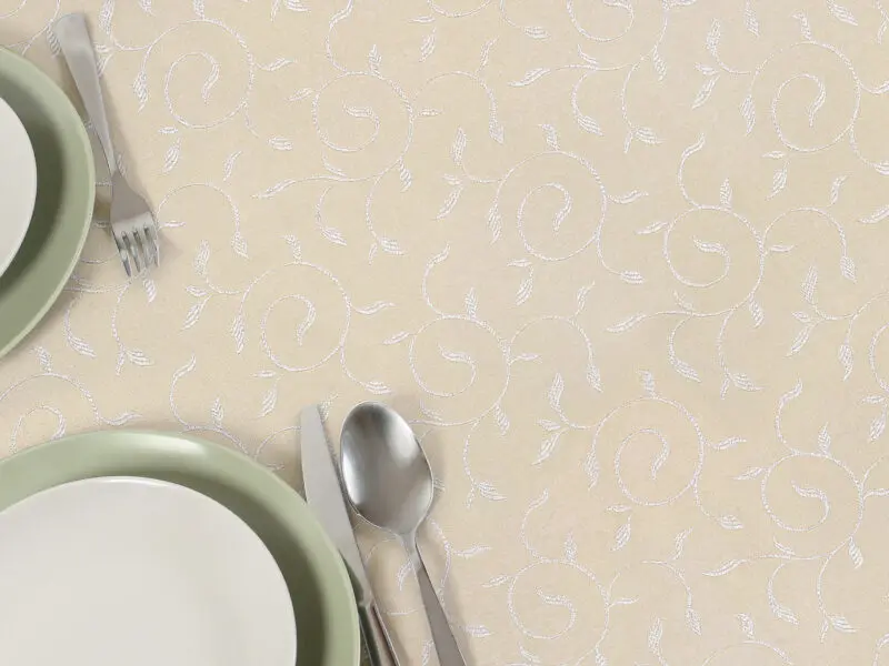 Oválný teflonový ubrus béžový zámecký vzor značky Škodák