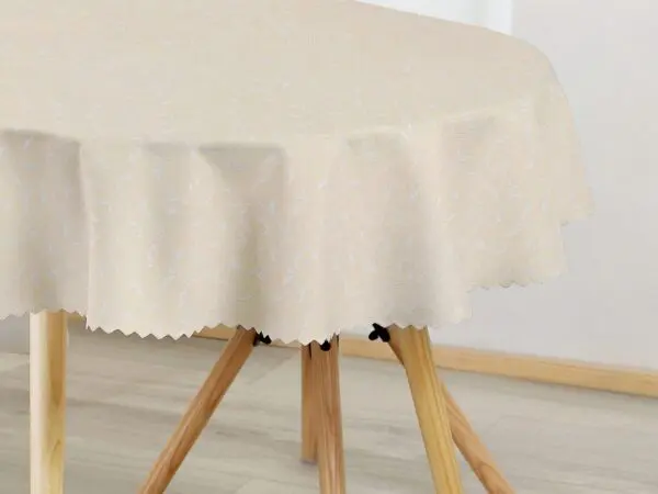 Oválný teflonový ubrus béžový zámecký vzor značky Škodák