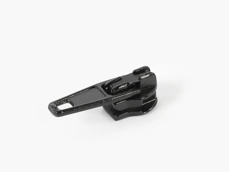 Kovový jezdec s táhlem 3 mm černý