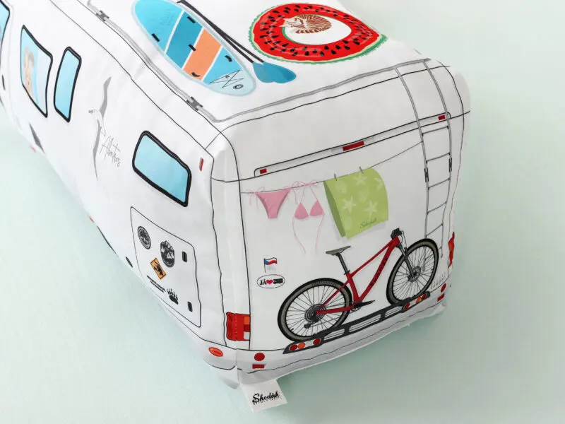 Polštář 3D karavan 50x20x20 cm značky Škodák