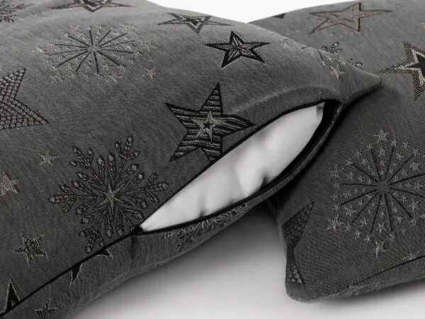 Dekorační povlak na polštář stříbrné hvězdy na šedé značky Škodák.