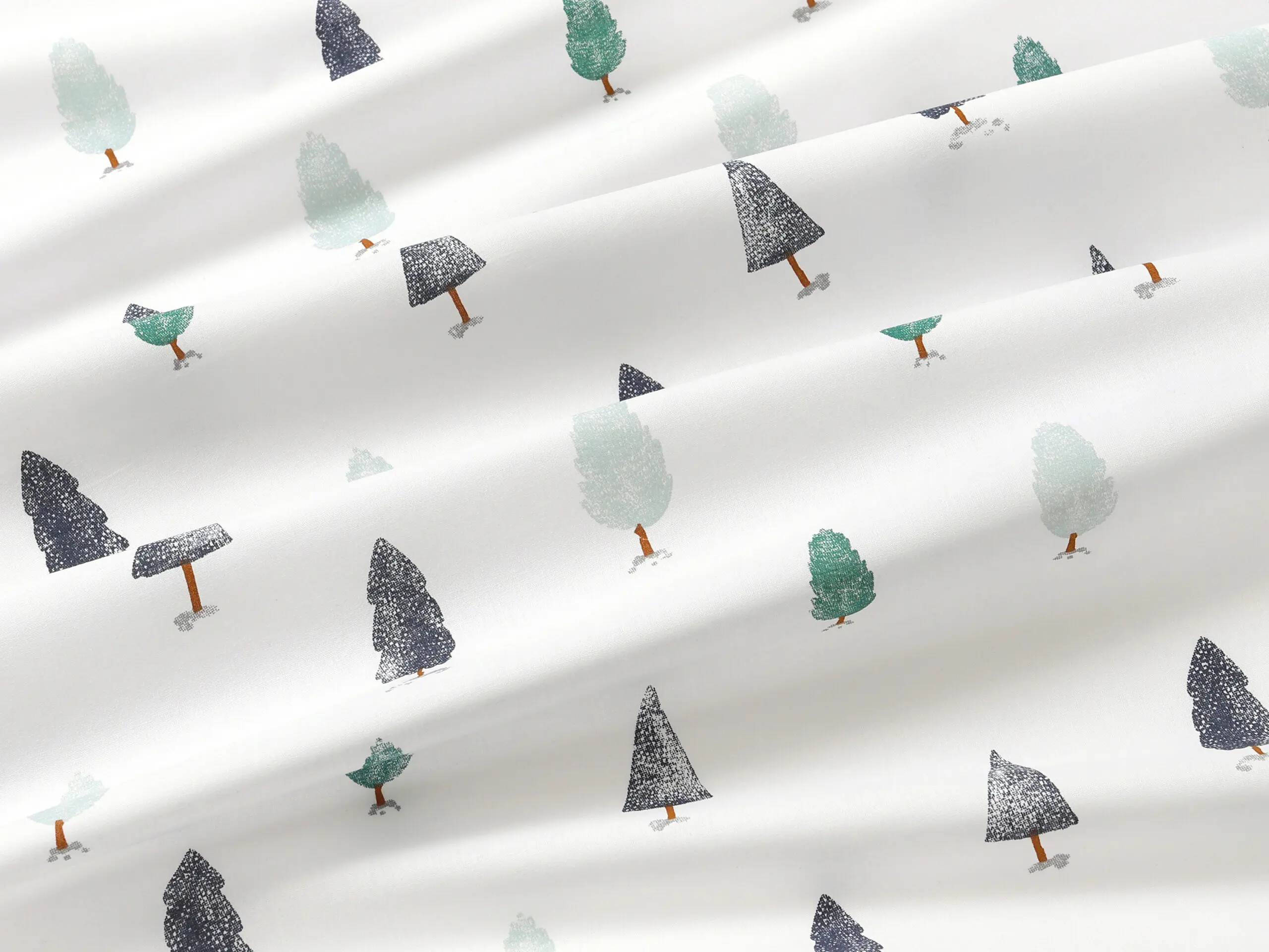 Bavlněná látka zimní les metráž šířka 142 cm značky Škodák.