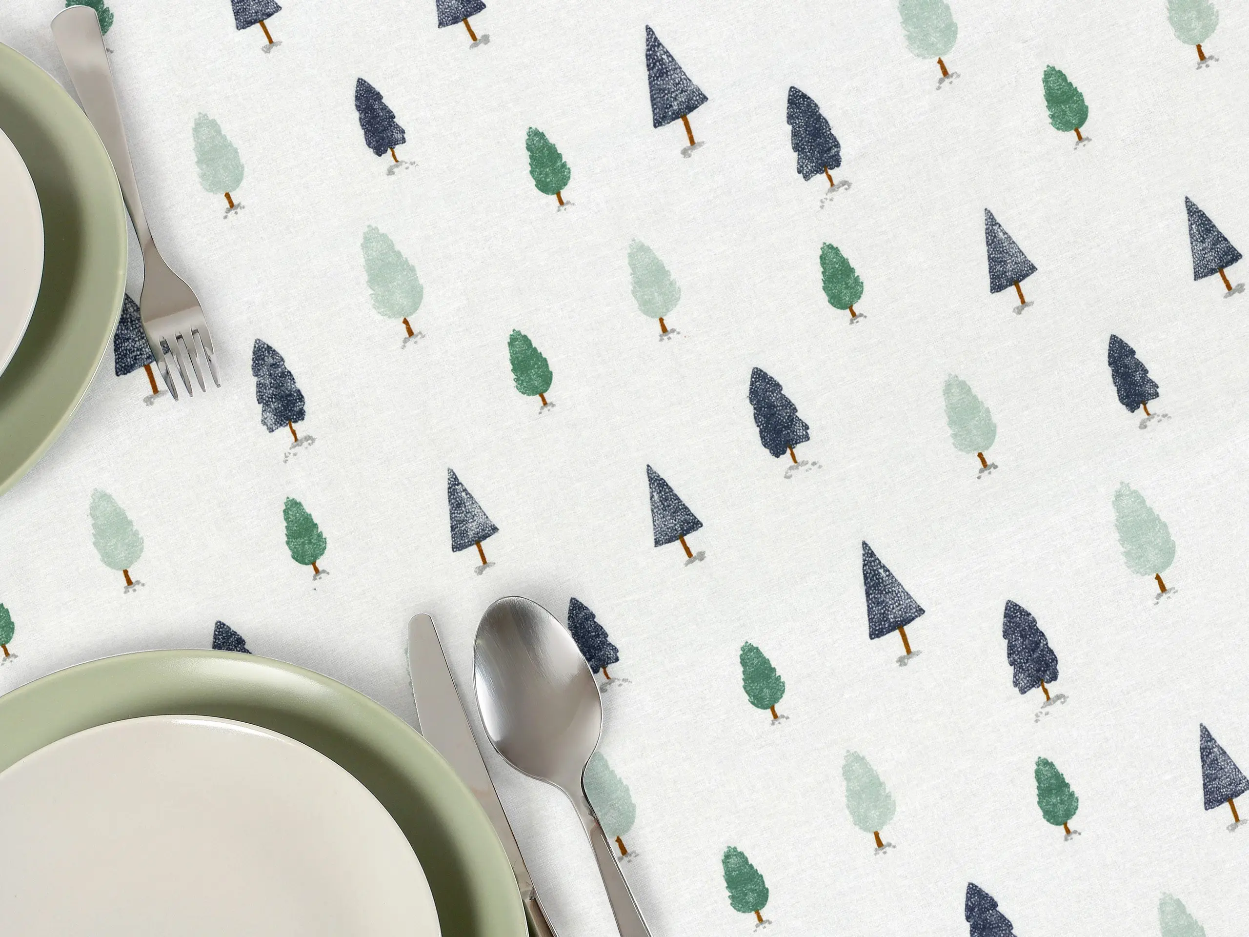 Bavlněný ubrus zimní les značky Škodák.